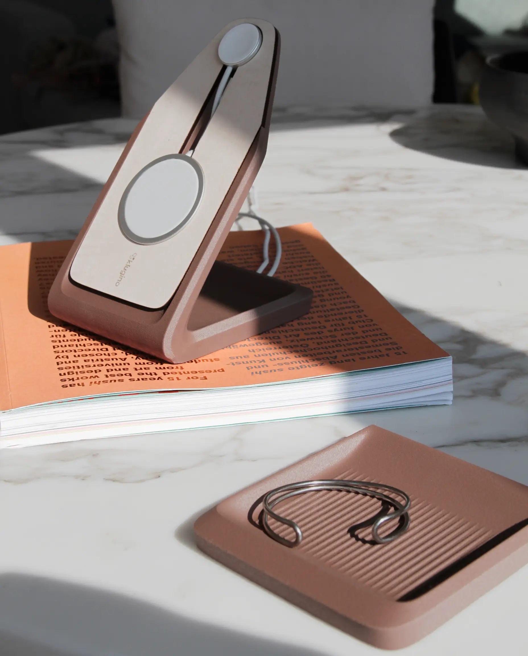 Modular Docking Stand 2 in 1