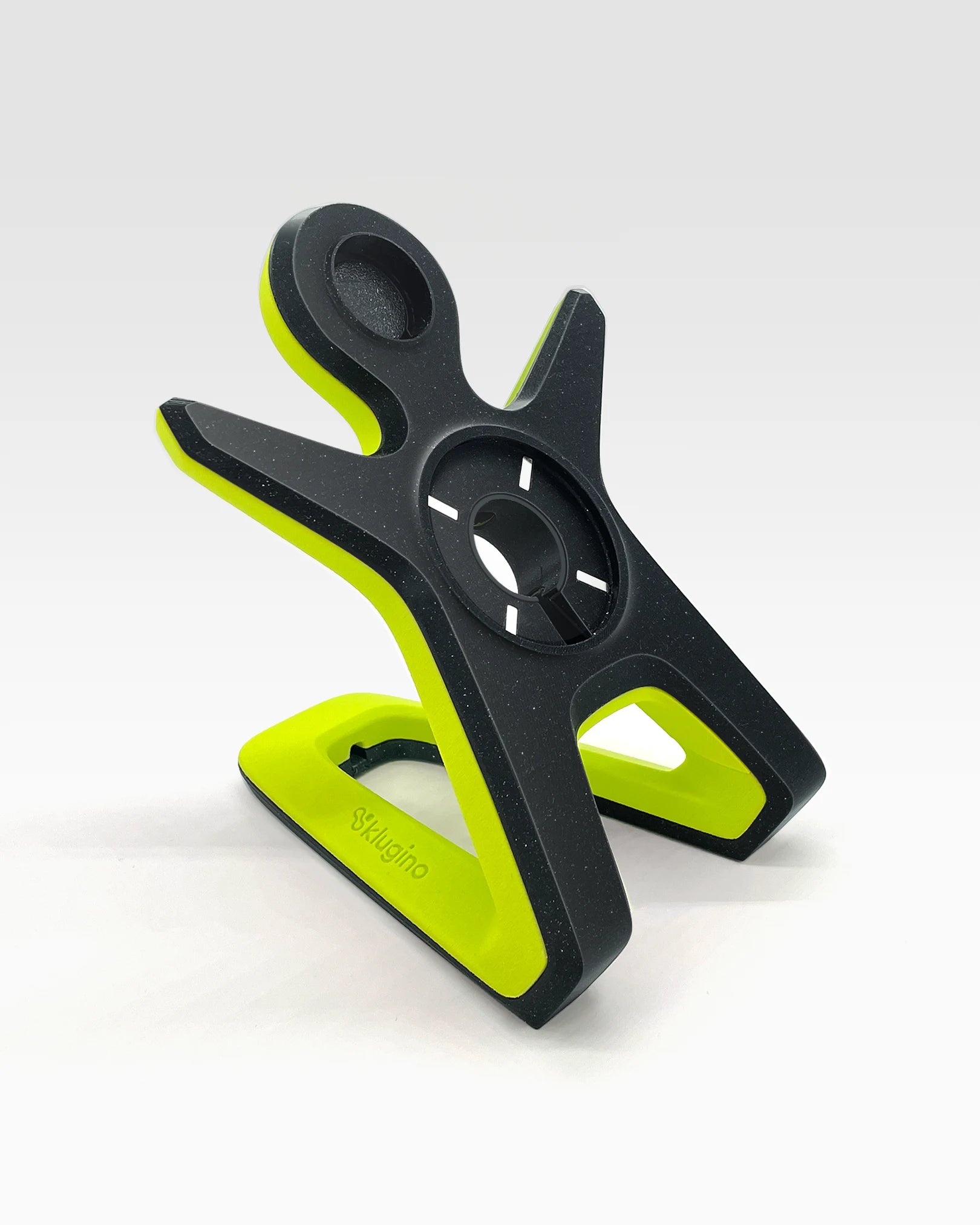 The Hugger Docking Stand 2 in 1