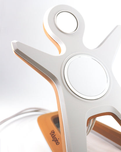 The Hugger Docking Stand 2 in 1