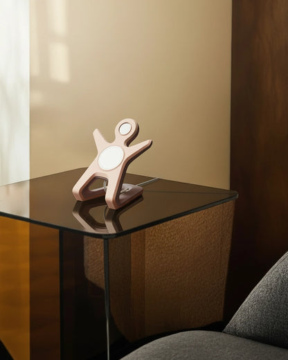 The Hugger Docking Stand 2 in 1